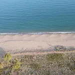 Unique Beachfront House - Private Garden * Analipsis (Messinia)