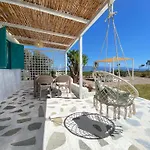 Unique Beachfront House - Private Garden * Analipsis (Messinia)