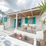 Unique Beachfront House - Private Garden *