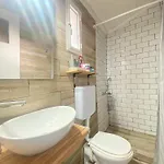 Unique Beachfront House - Private Garden *