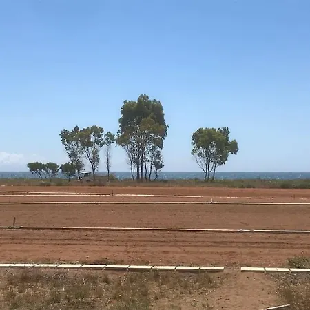 Unique Beachfront House - Private Garden * Analipsis (Messinia)