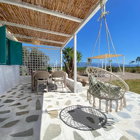 Unique Beachfront House - Private Garden * Analipsis (Messinia)