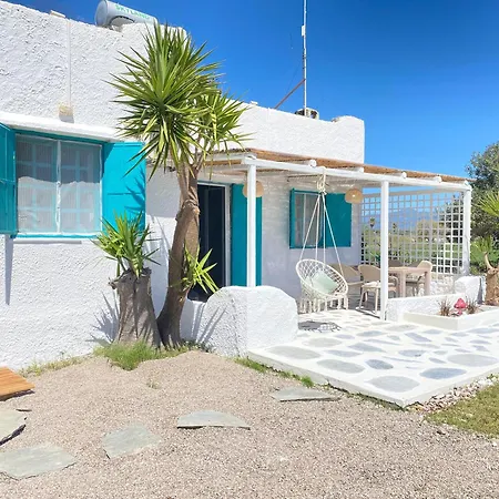 Unique Beachfront House - Private Garden Analipsis (Messinia)