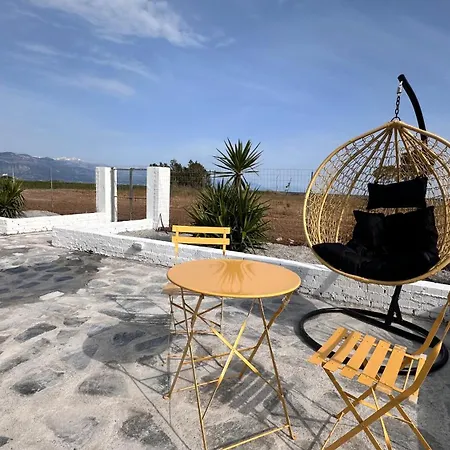Casa vacanze Unique Beachfront House - Private Garden *