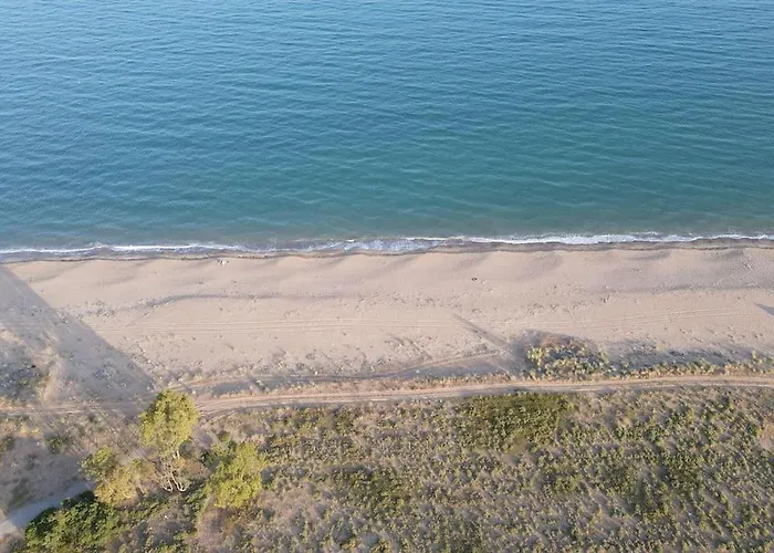 Unique Beachfront House - Private Garden * Analipsis (Messinia)