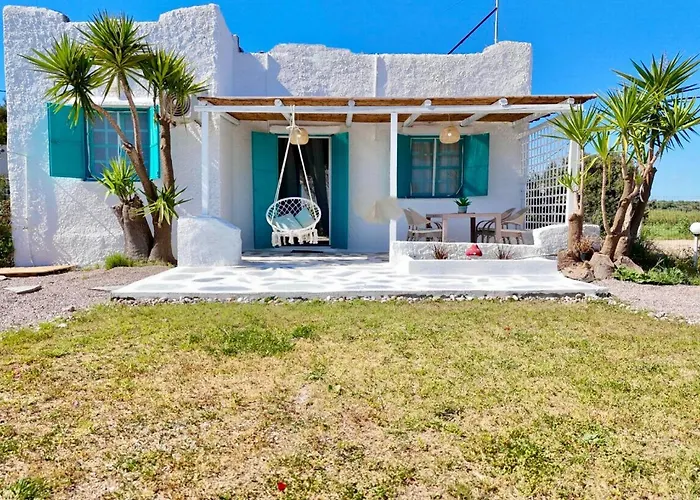 Casa de Férias Unique Beachfront House - Private Garden *