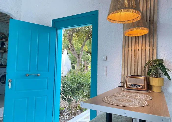 Casa de Férias Unique Beachfront House - Private Garden